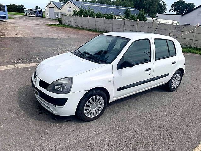 RENAULT CLIO II 2004